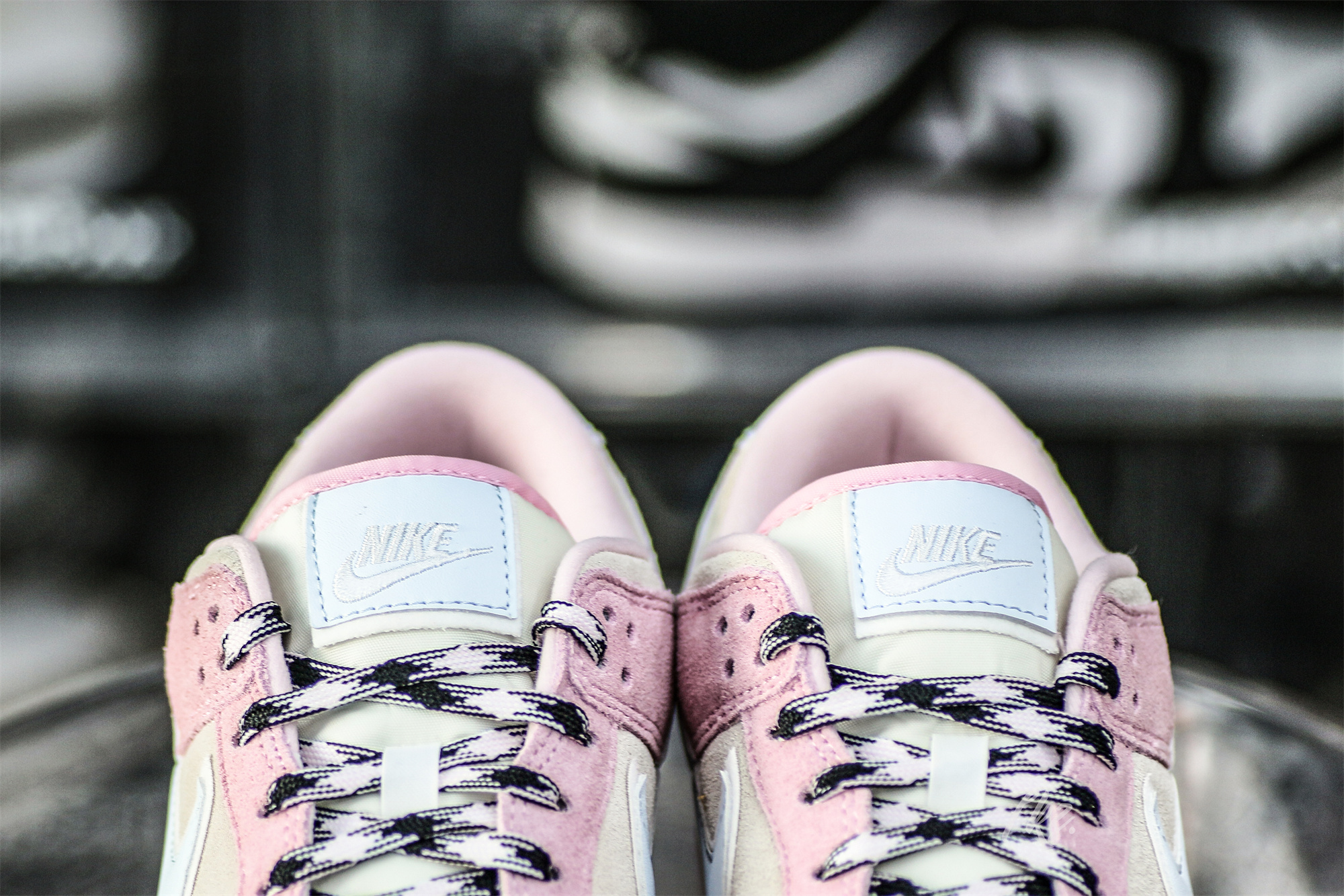 Nike Dunk Low LX Pink Foam