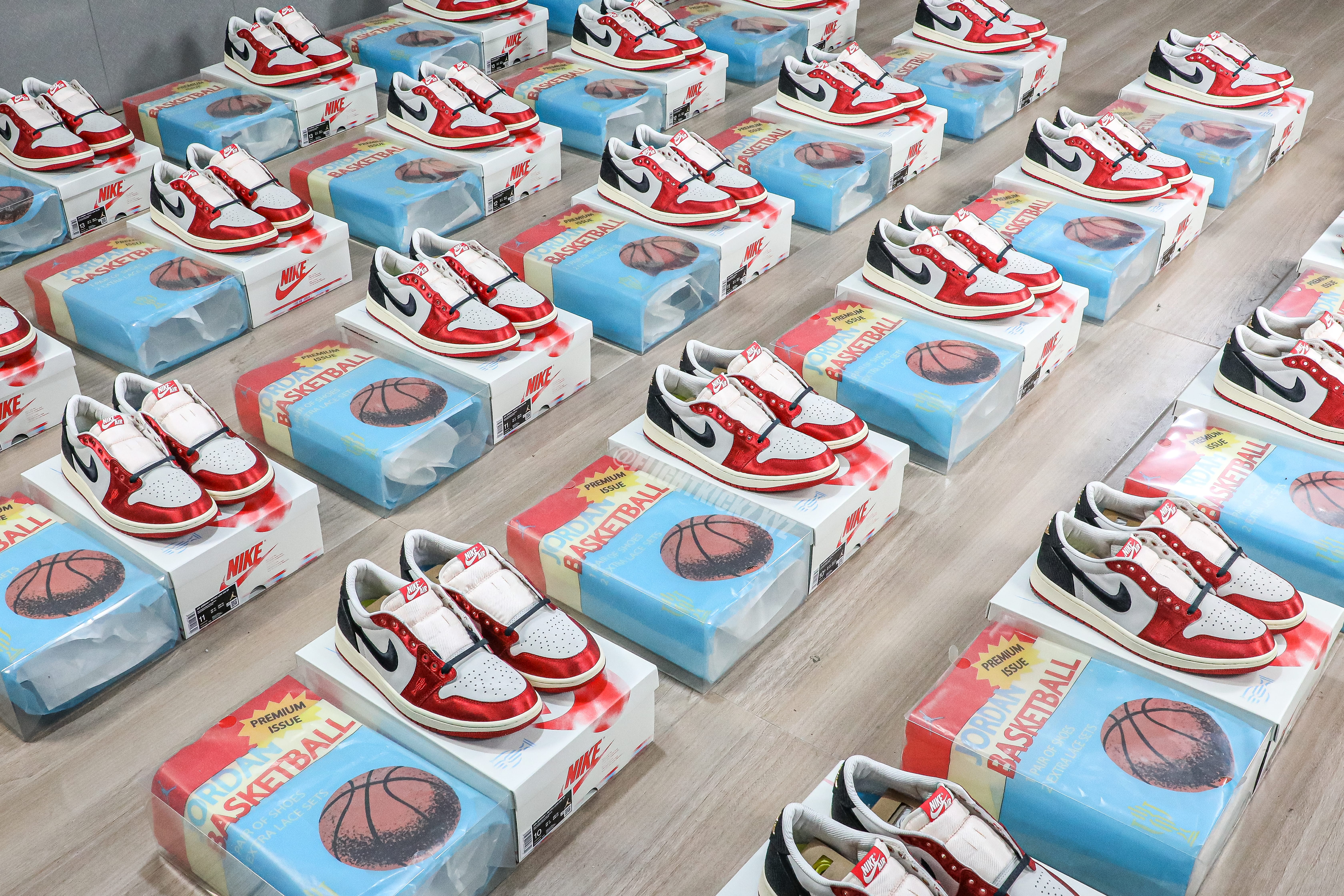 Trophy Room X Air Jordan 1 Retro Low OG SP Away 2024（LN5 A1 Batch）