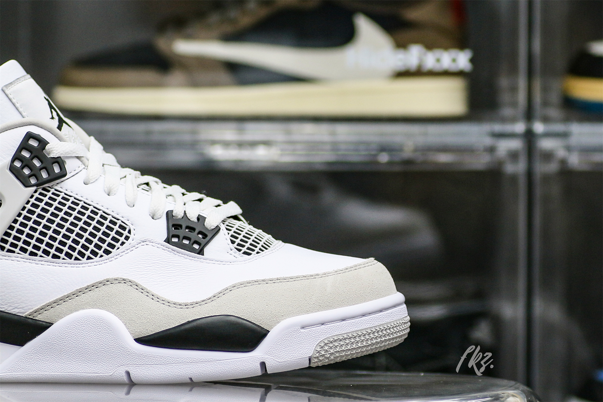 Jordan 4 Retro Military Black(LN5 A1 Batch)