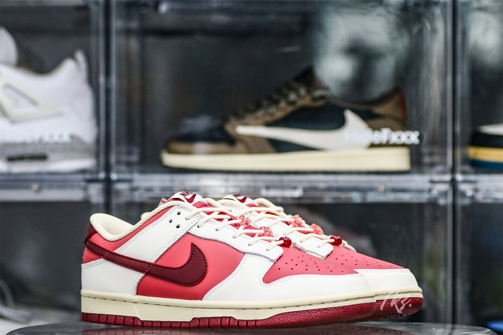 Nike Dunk Low Valentine’s Day 2024 Alternate (Women’s)