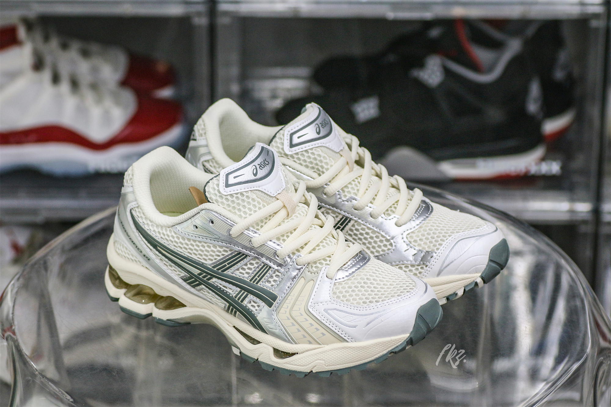 Gel Kayano 14 Birch Dark Pewter 2024