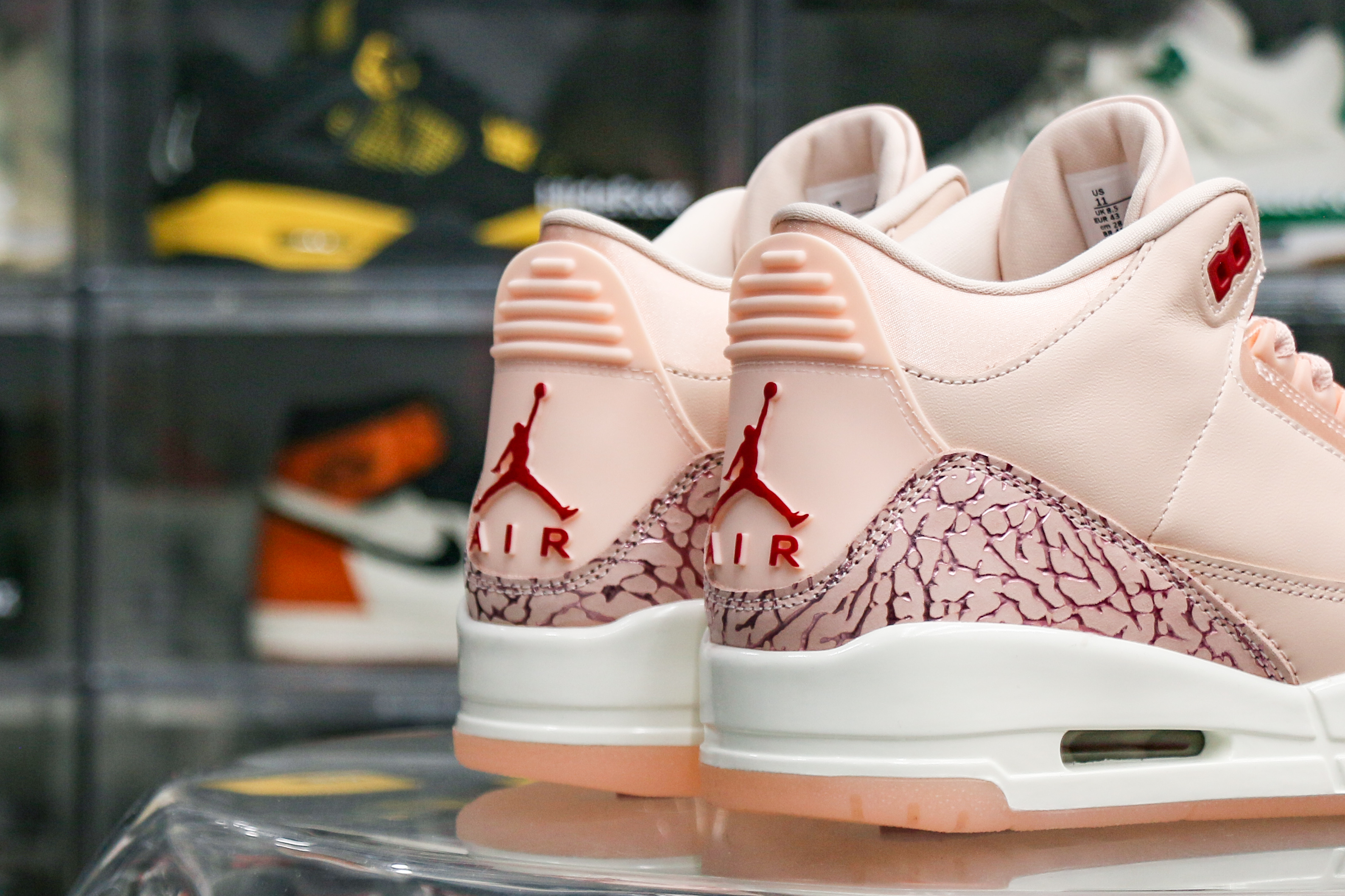 Air Jordan 3 Retro Valentine’s Day WMNS (2025)
