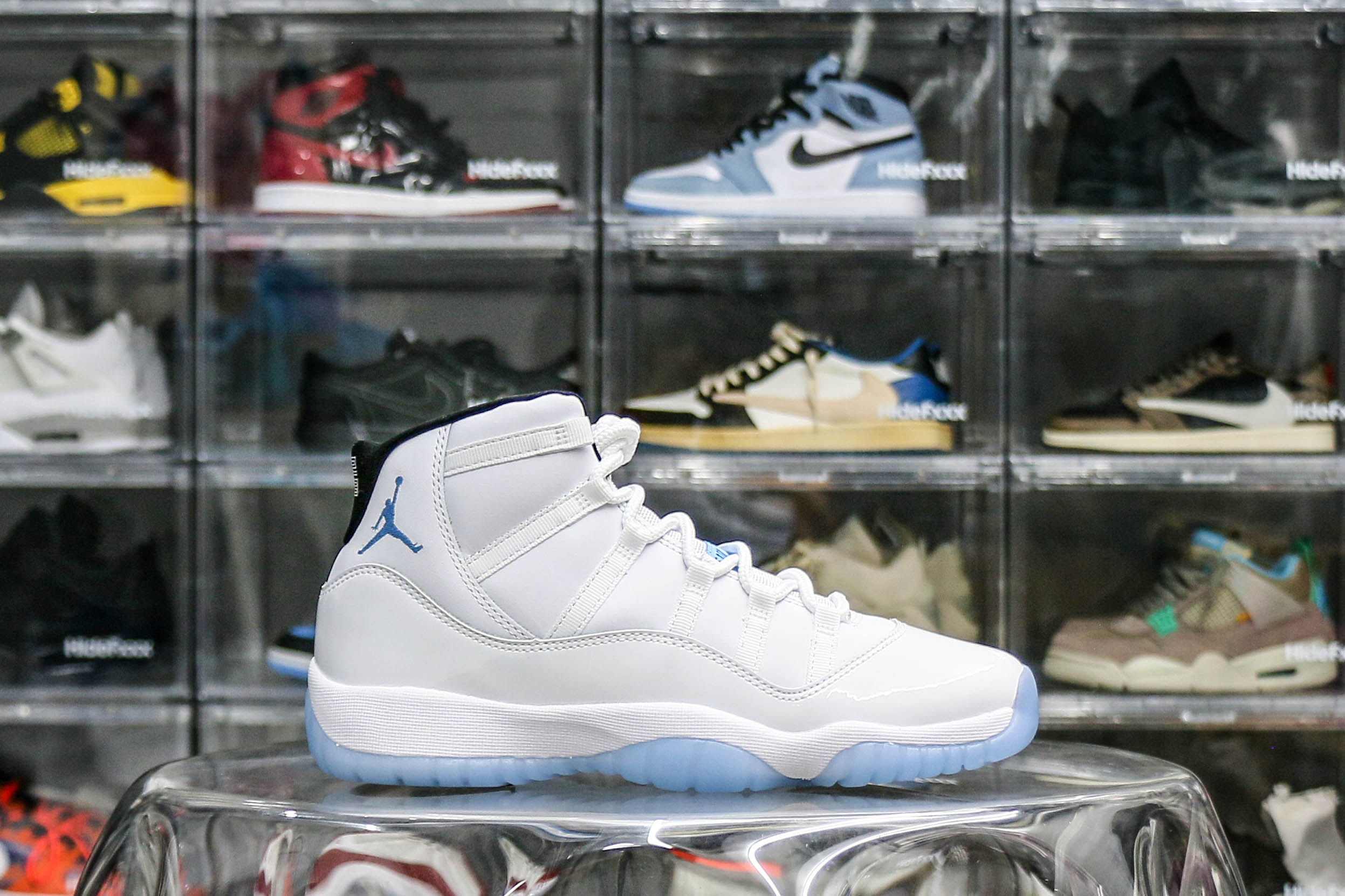 Air Jordan 11 Retro Legend Blue 2024 (Ln5 A1)