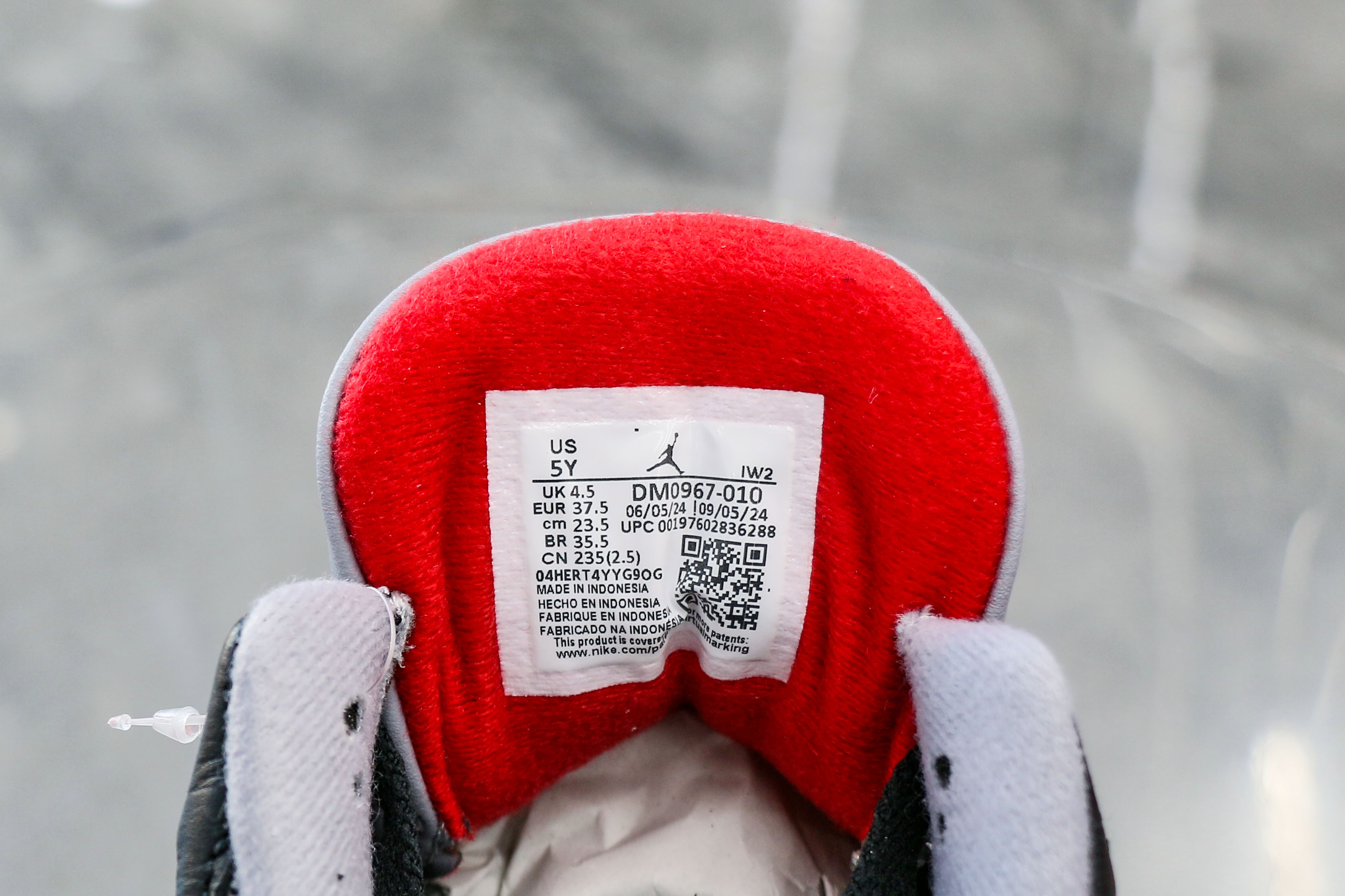 Air Jordan 3 Retro Black Cement Reimagined 2024 (Ln5 A1)