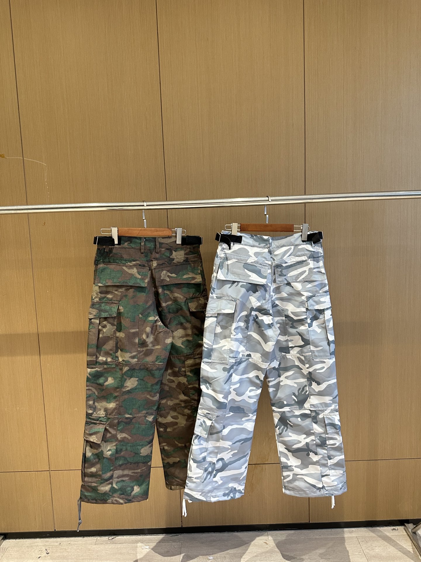 Far Archive Camo Pants