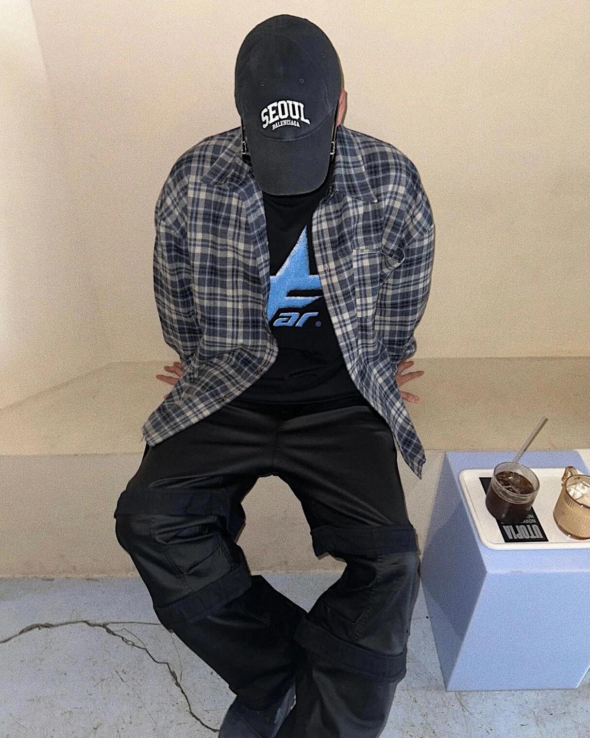 Far Archive Flannel Tassel Blue Plaid Shirt