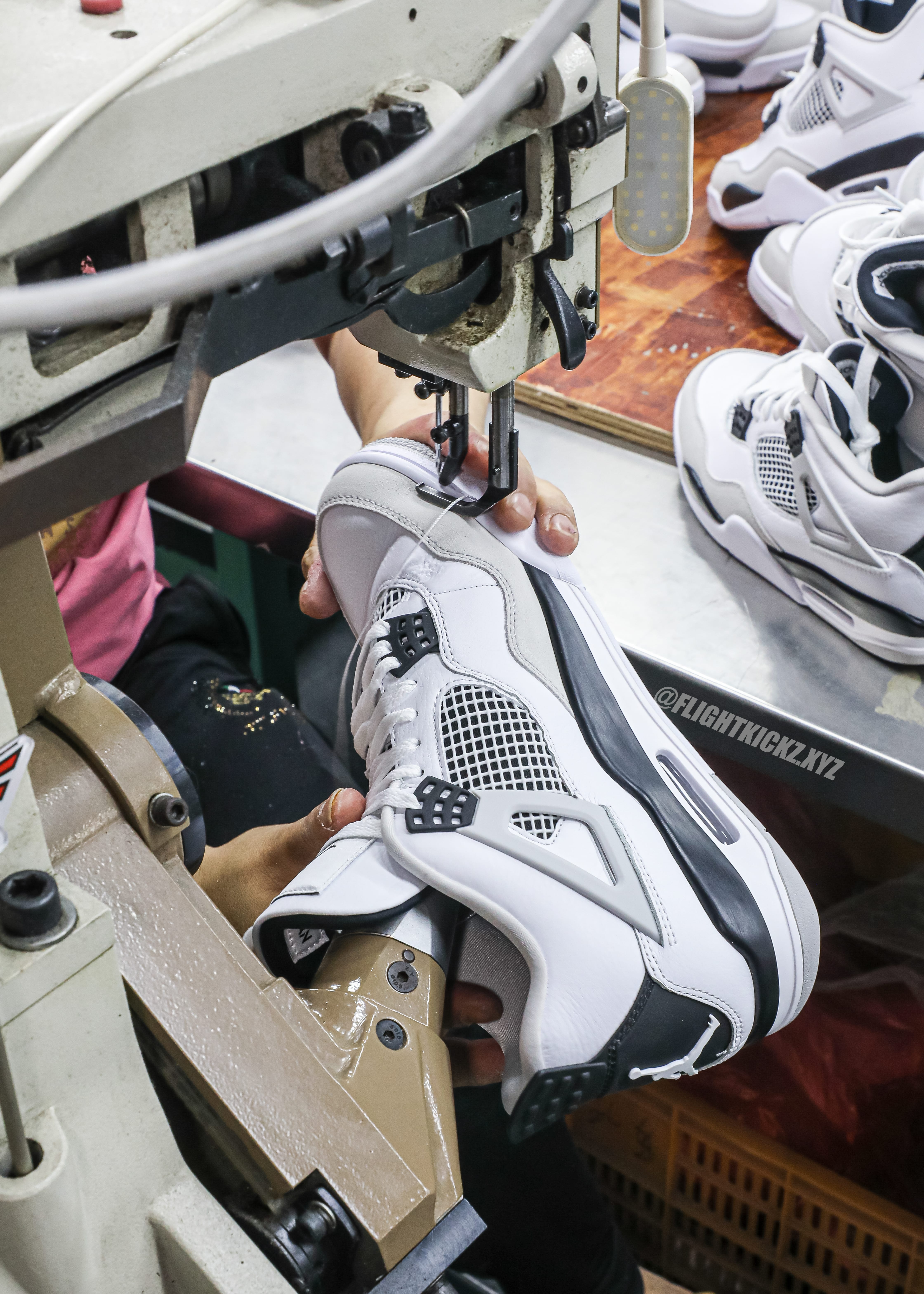 Jordan 4 Retro Military Black(LN5 A1 Batch)