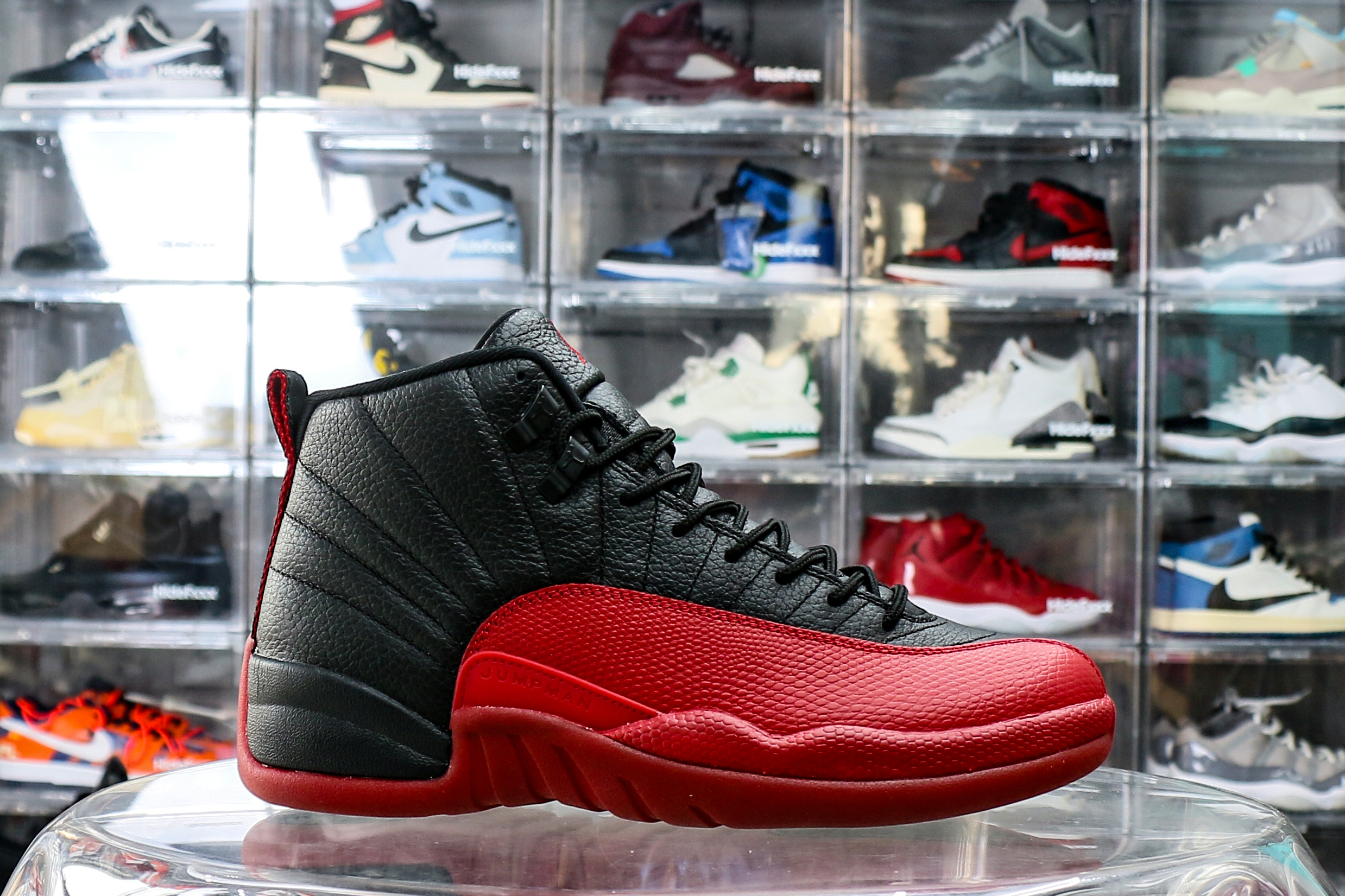 Air Jordan 12 Retro Flu Game 2025 (Ln5 A1)
