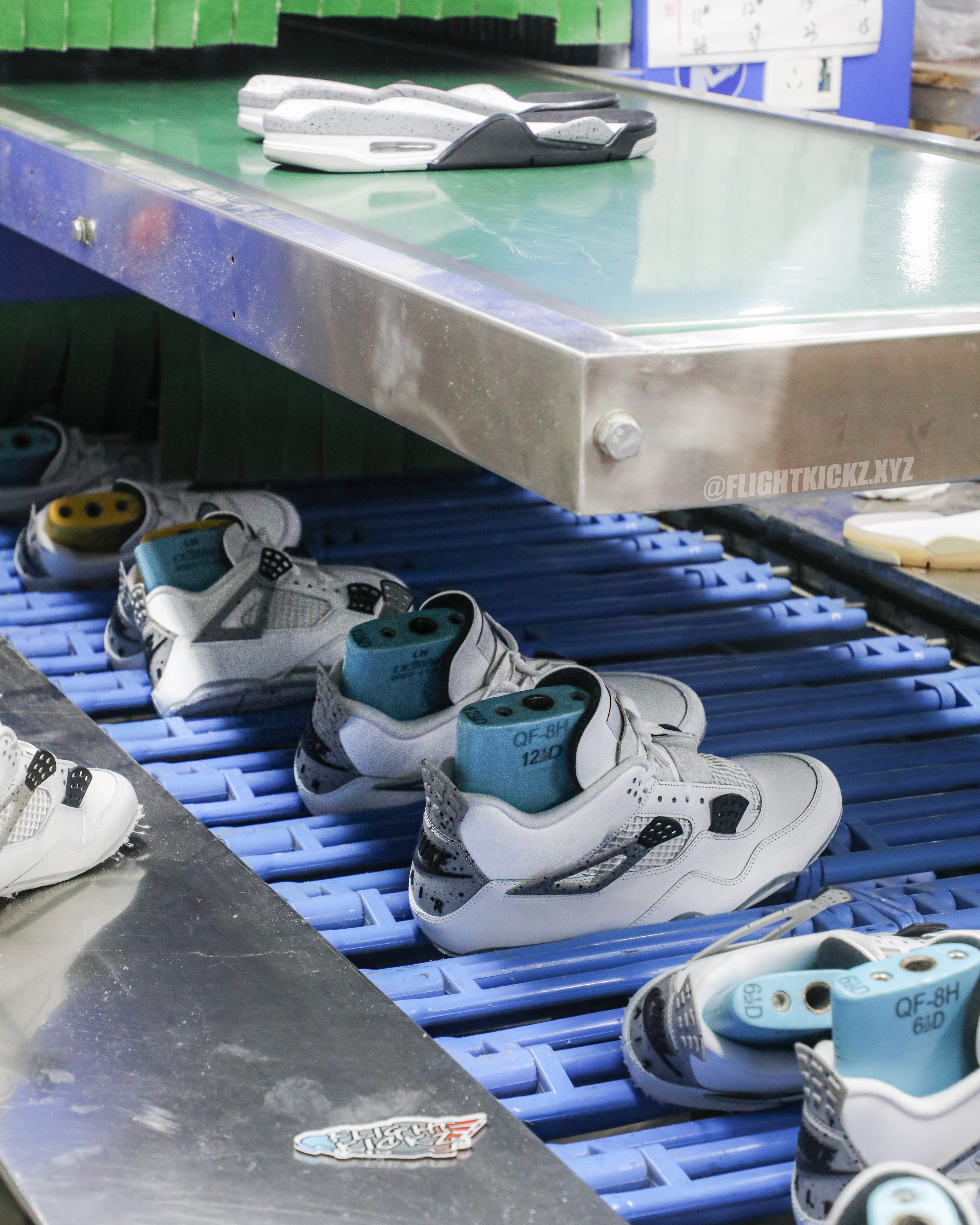 Air Jordan 4 Retro OG ‘White Cement’ 2025 (Ln5 A1)