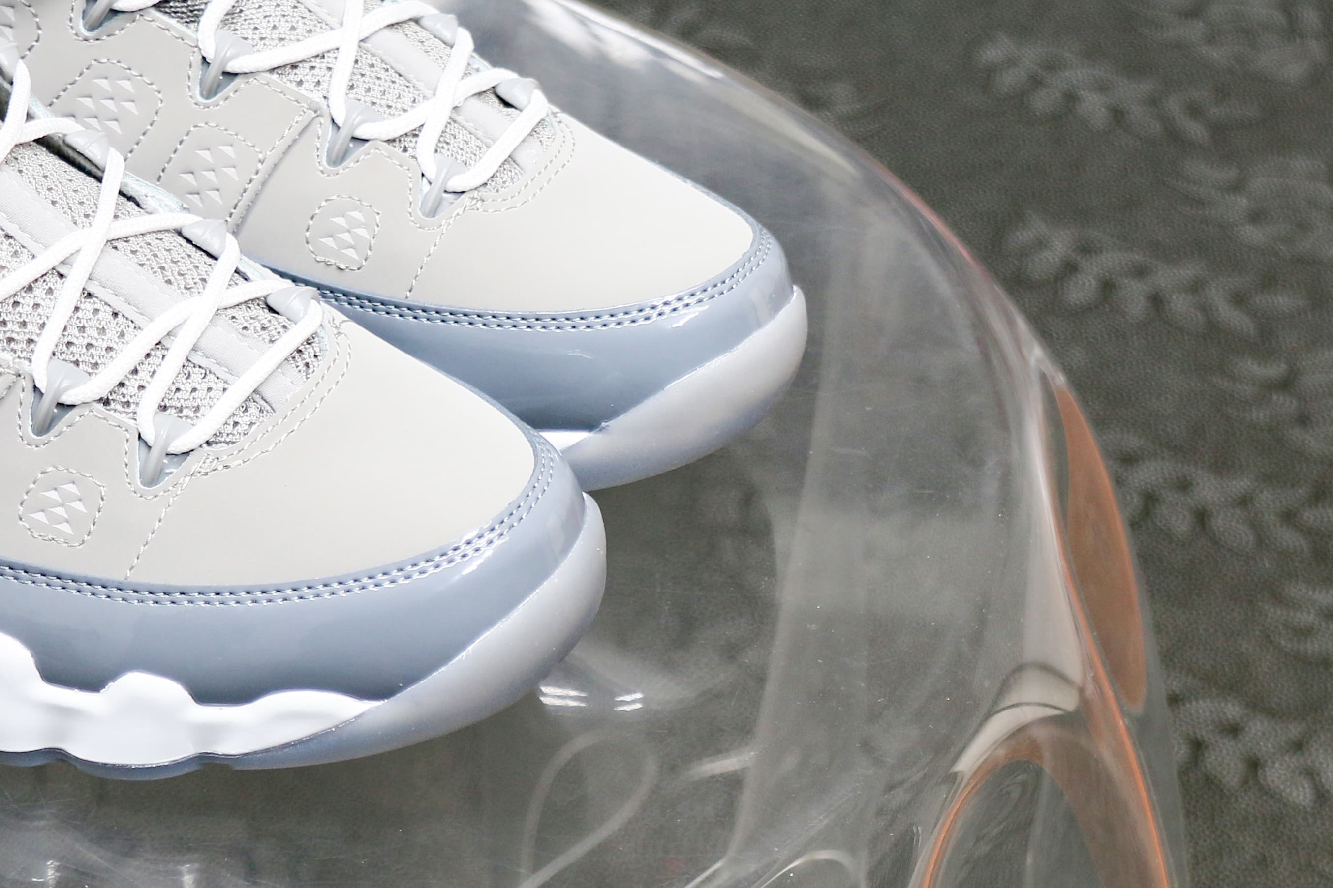 Air Jordan 9 Retro Cool Grey 2025