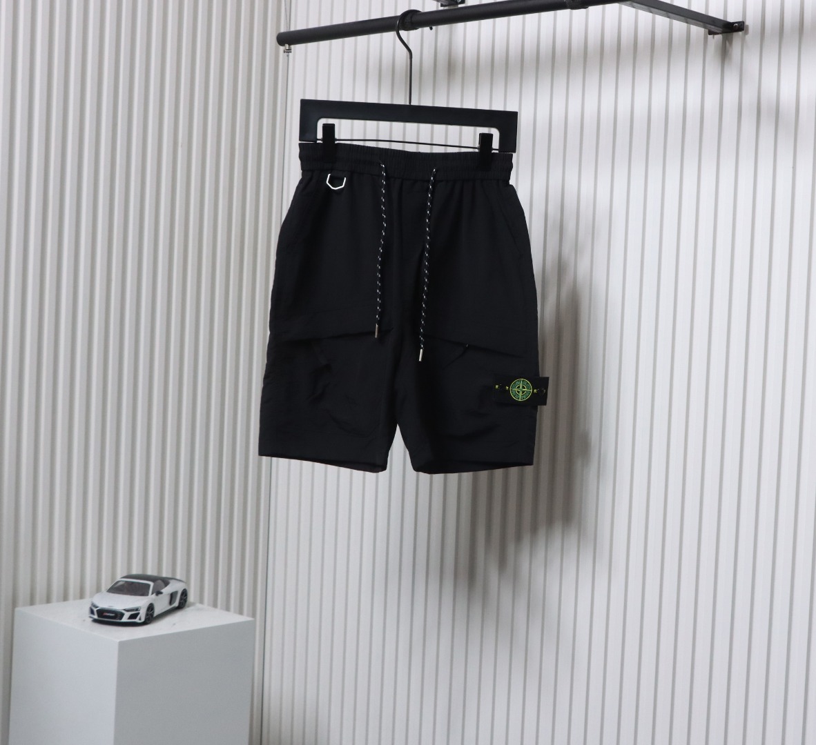 St0ne Island Compass-badge Shorts