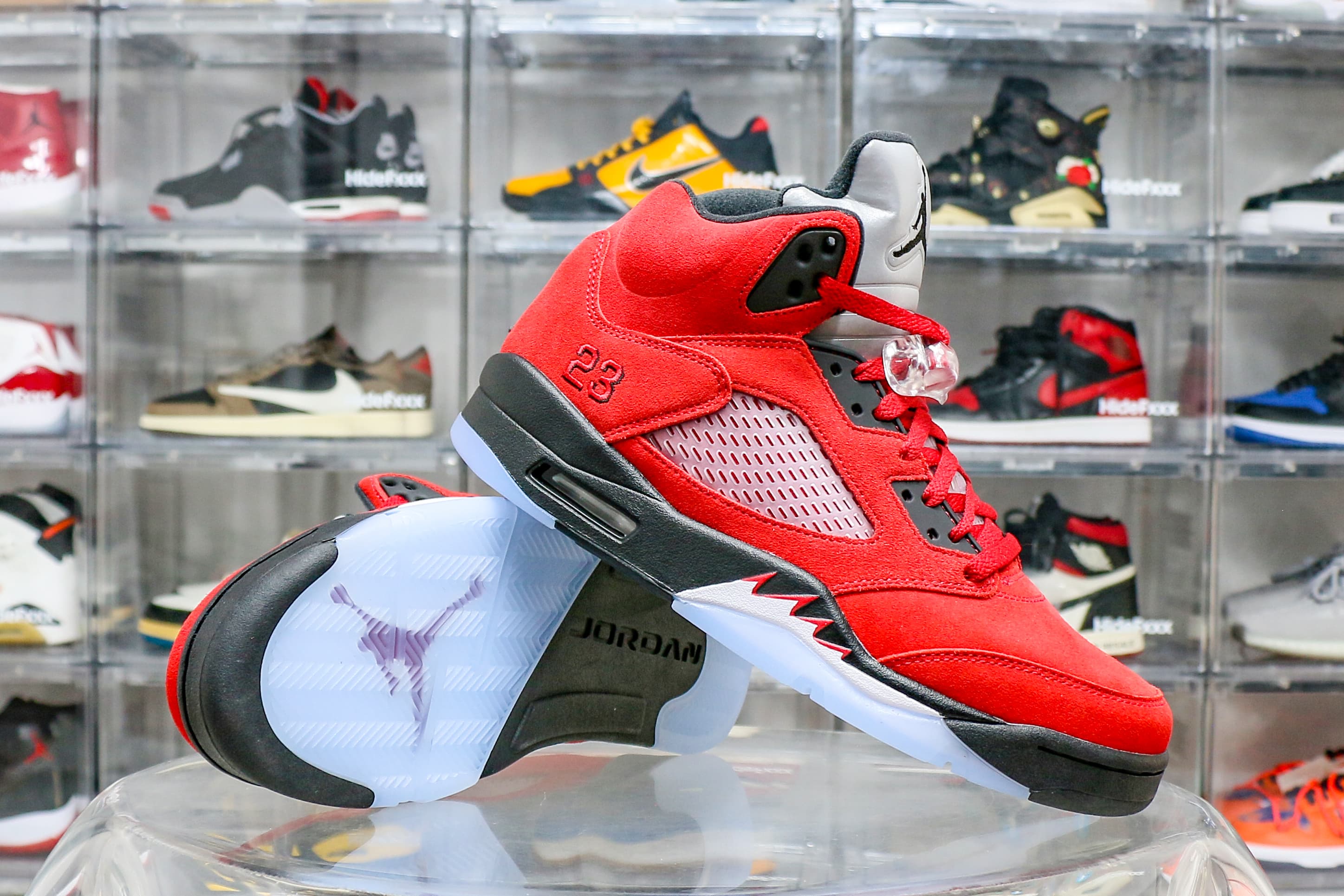 Air Jordan 5 Retro Raging Bull Red Suede