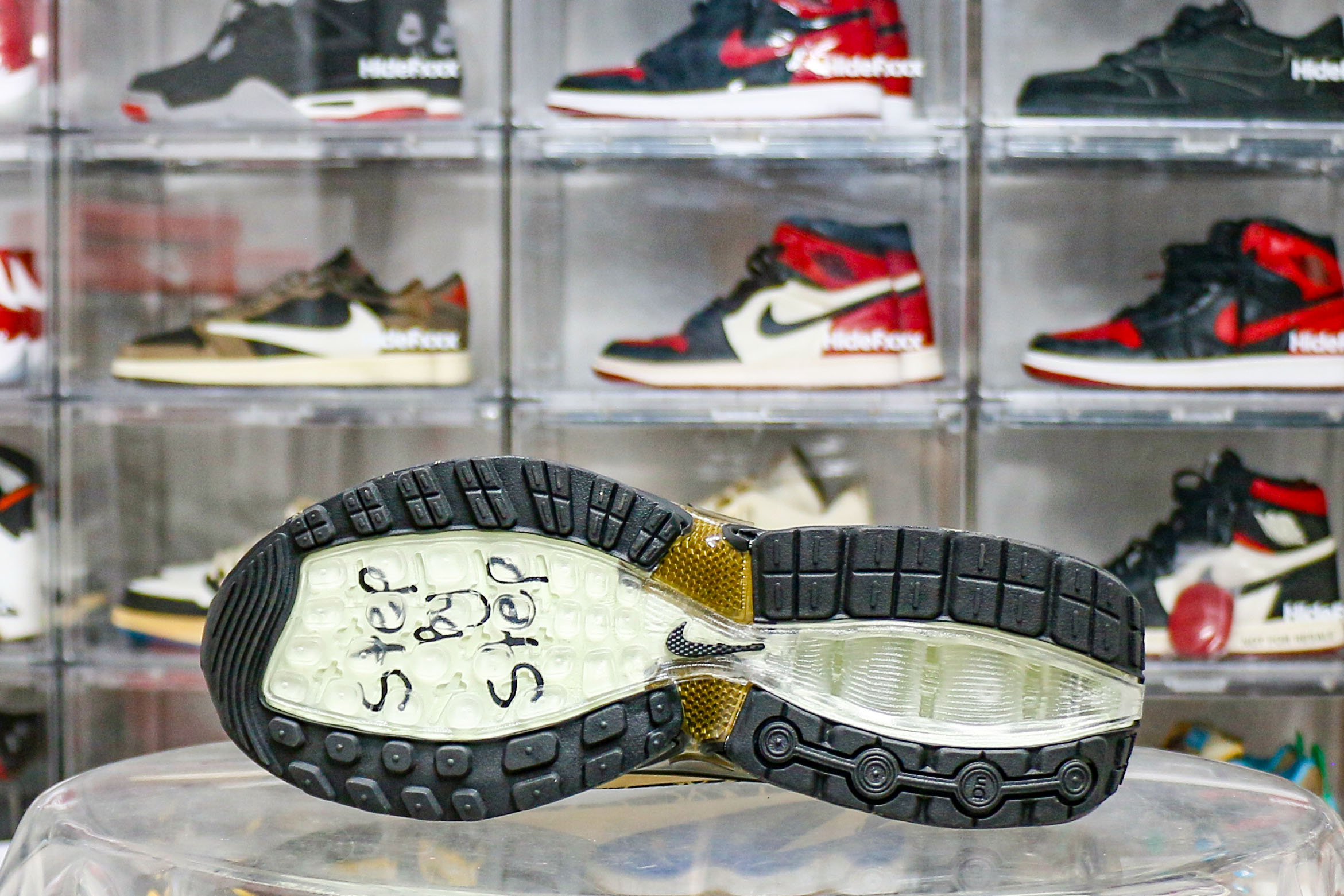 Nike Air Max Dn Doernbecher Connor