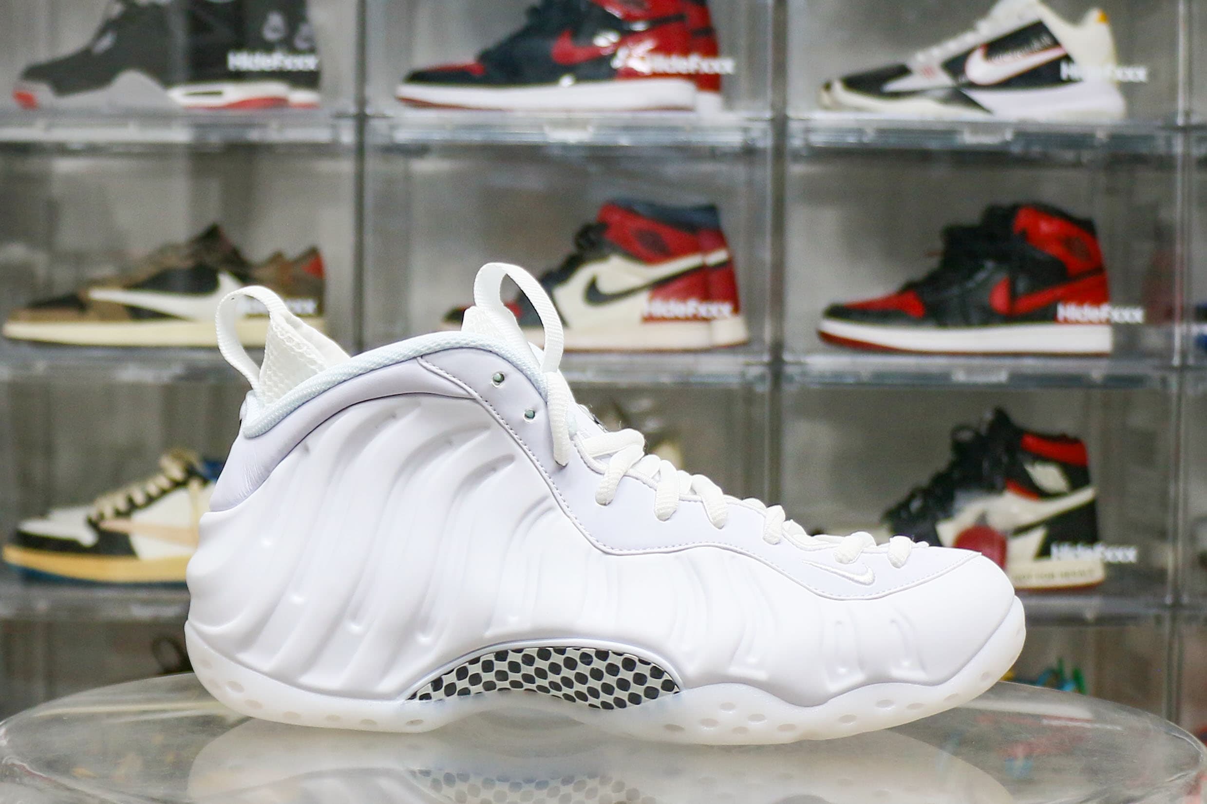 Nike Air Foamposite One Triple White