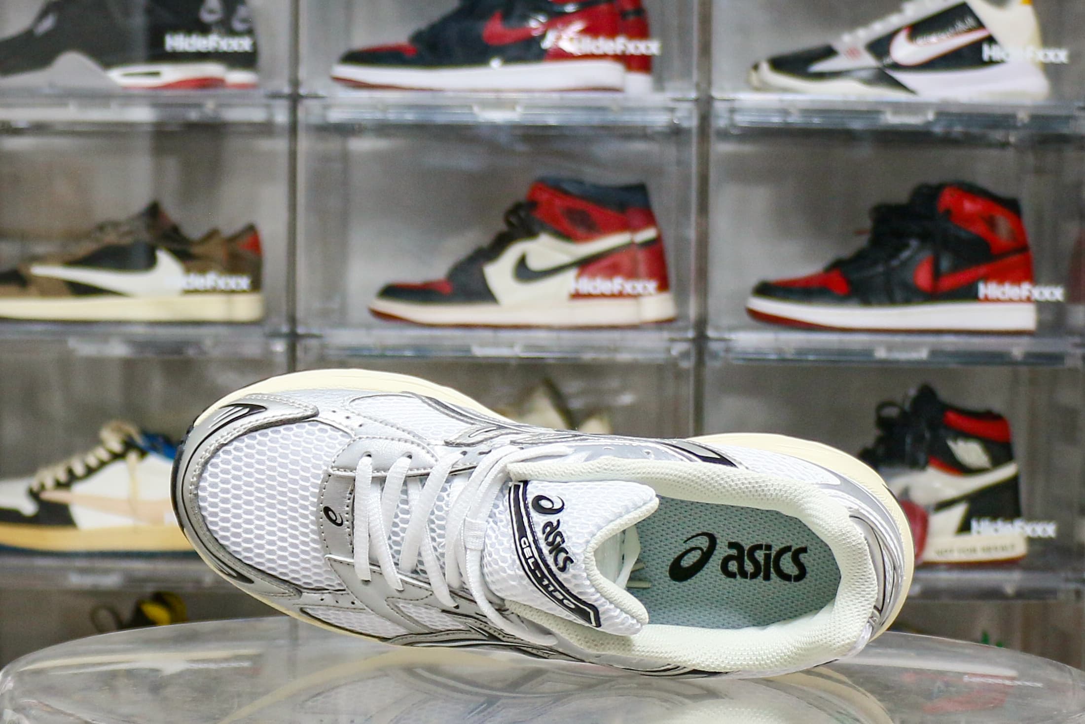 KITH × Asics Gel-1130 Cream/Scarab