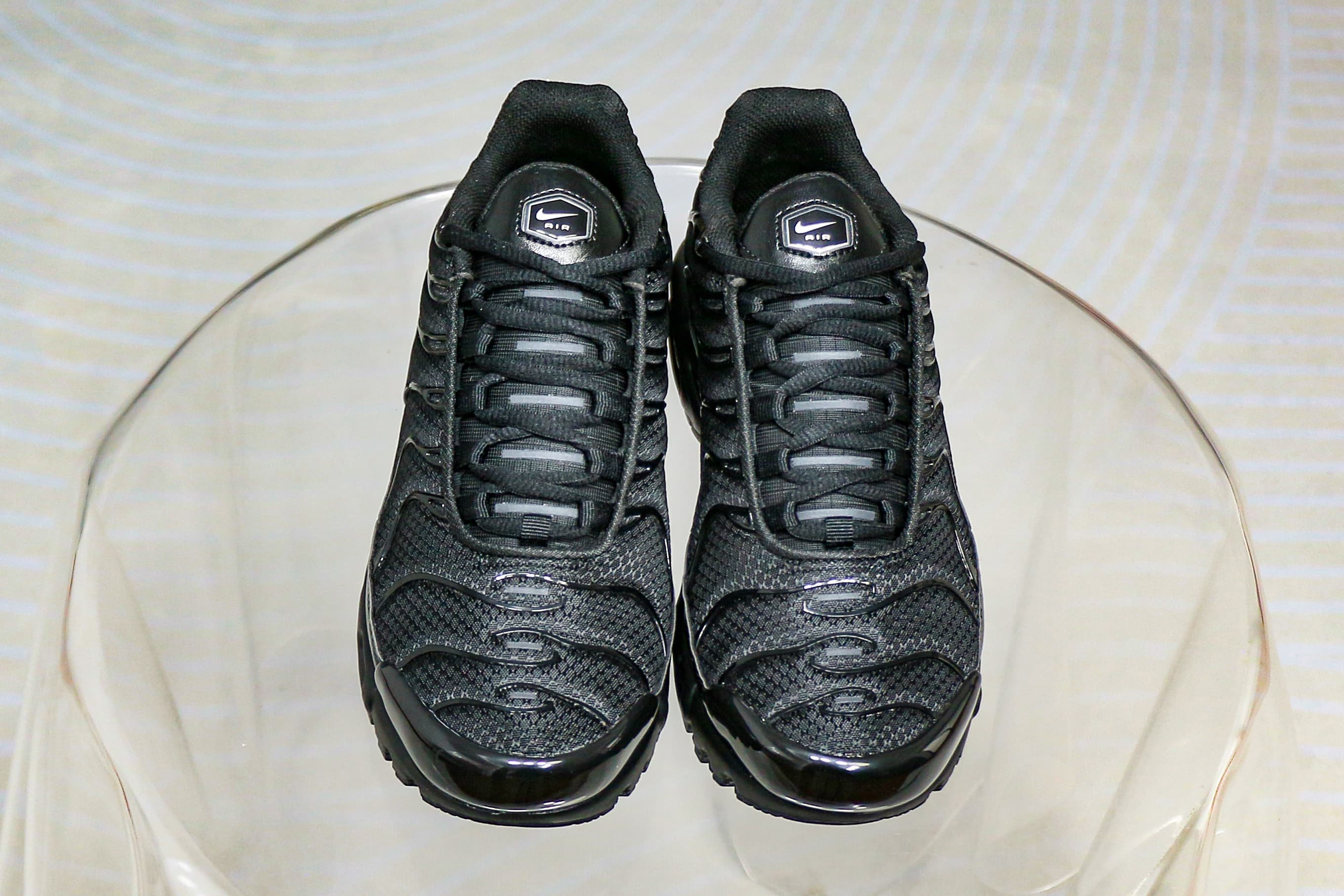 Nike Air Max Plus Triple Black