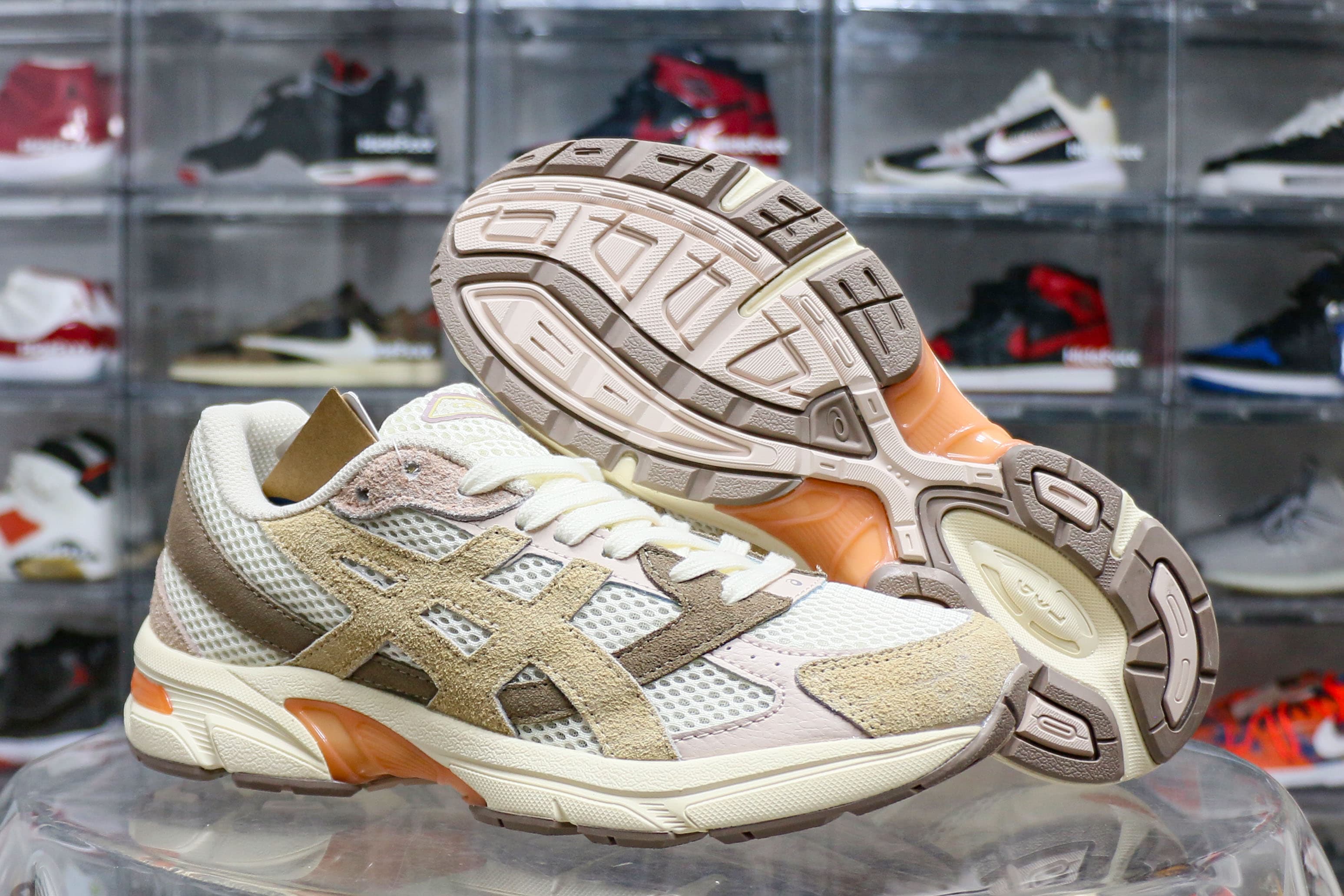 Asics Gel-1130 Birch Sand Peach